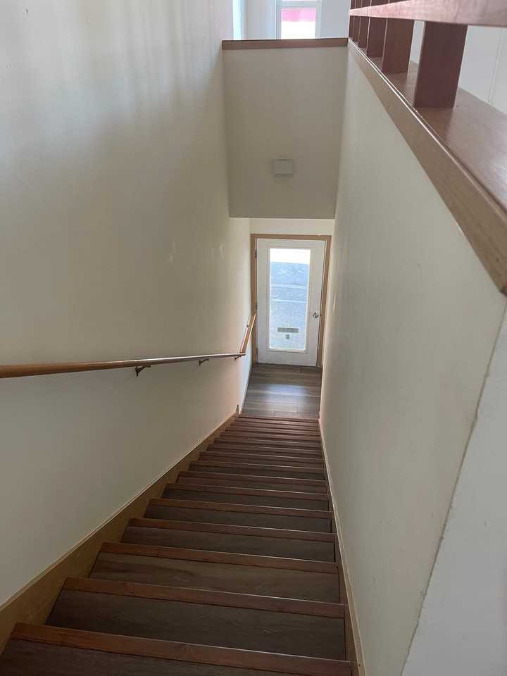 101 N 1st St #7 - Photo 3 of 13
