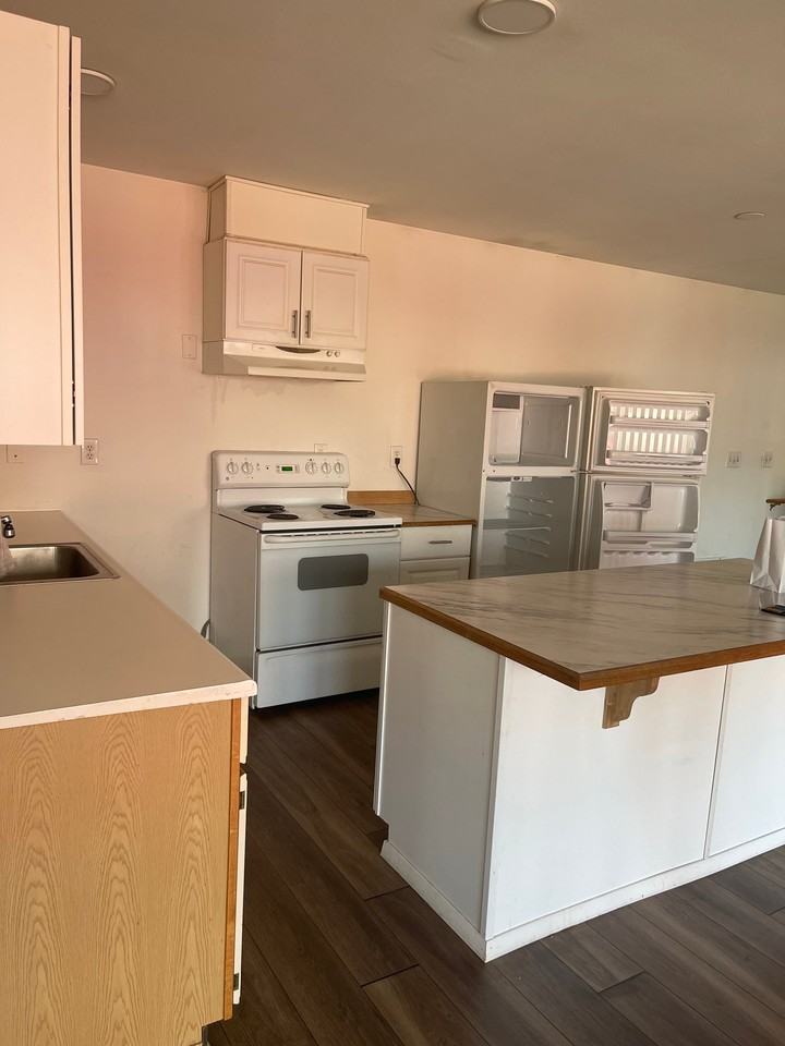 101 N 1st St #7 - Photo 6 of 13