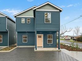 featured image of 5592 Burnett Ave #B