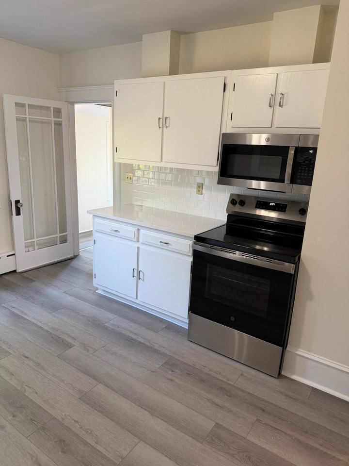 18 Ledyard St - Photo 7 of 19
