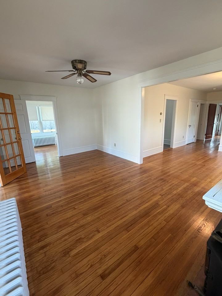 18 Ledyard St - Photo 5 of 19