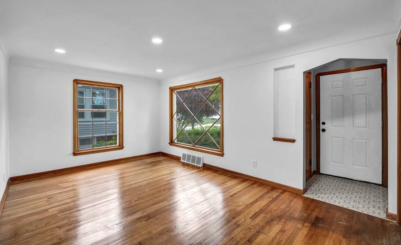 3516 Park Dr - Photo 5 of 17