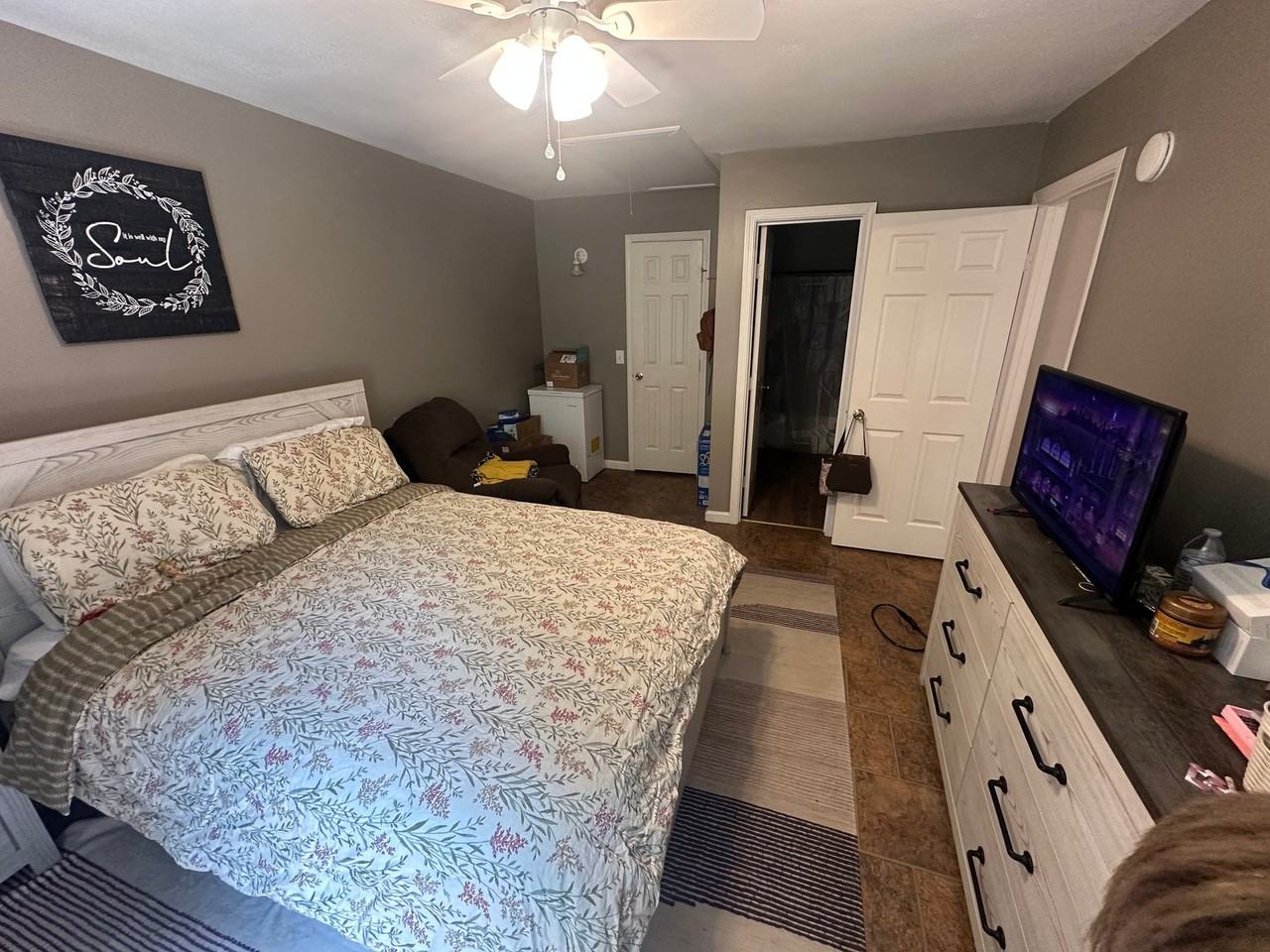 83 Lee Rd - Photo 3 of 12
