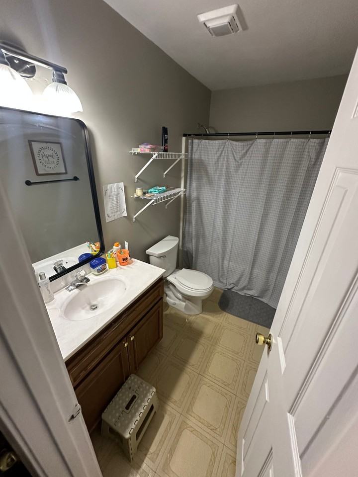 83 Lee Rd - Photo 5 of 12