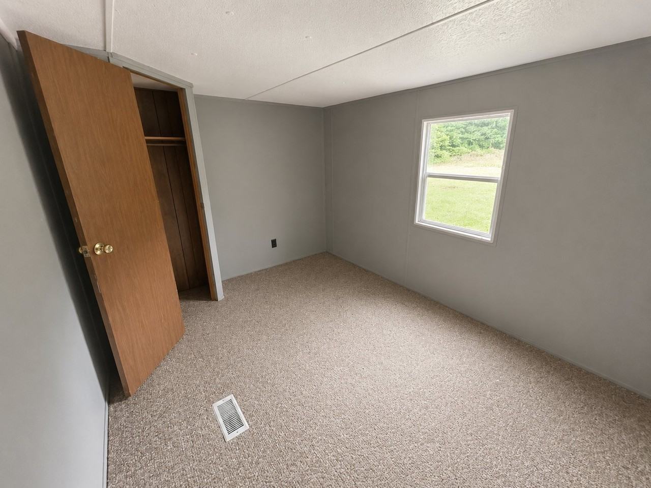 204 Burnt Mill Rd #204 - Photo 6 of 9