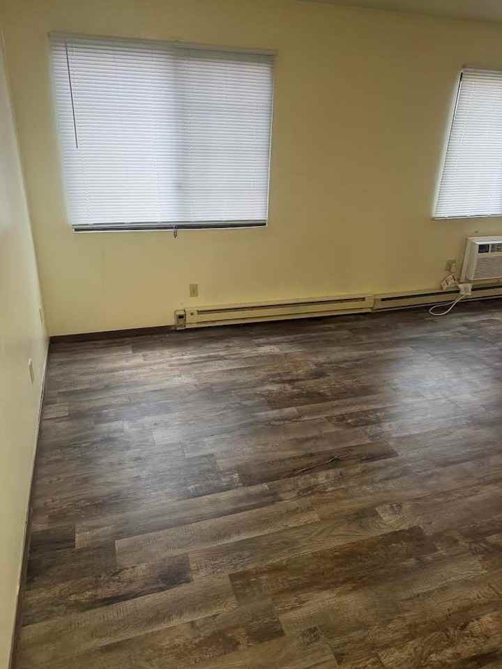 454 W Dayton St #115