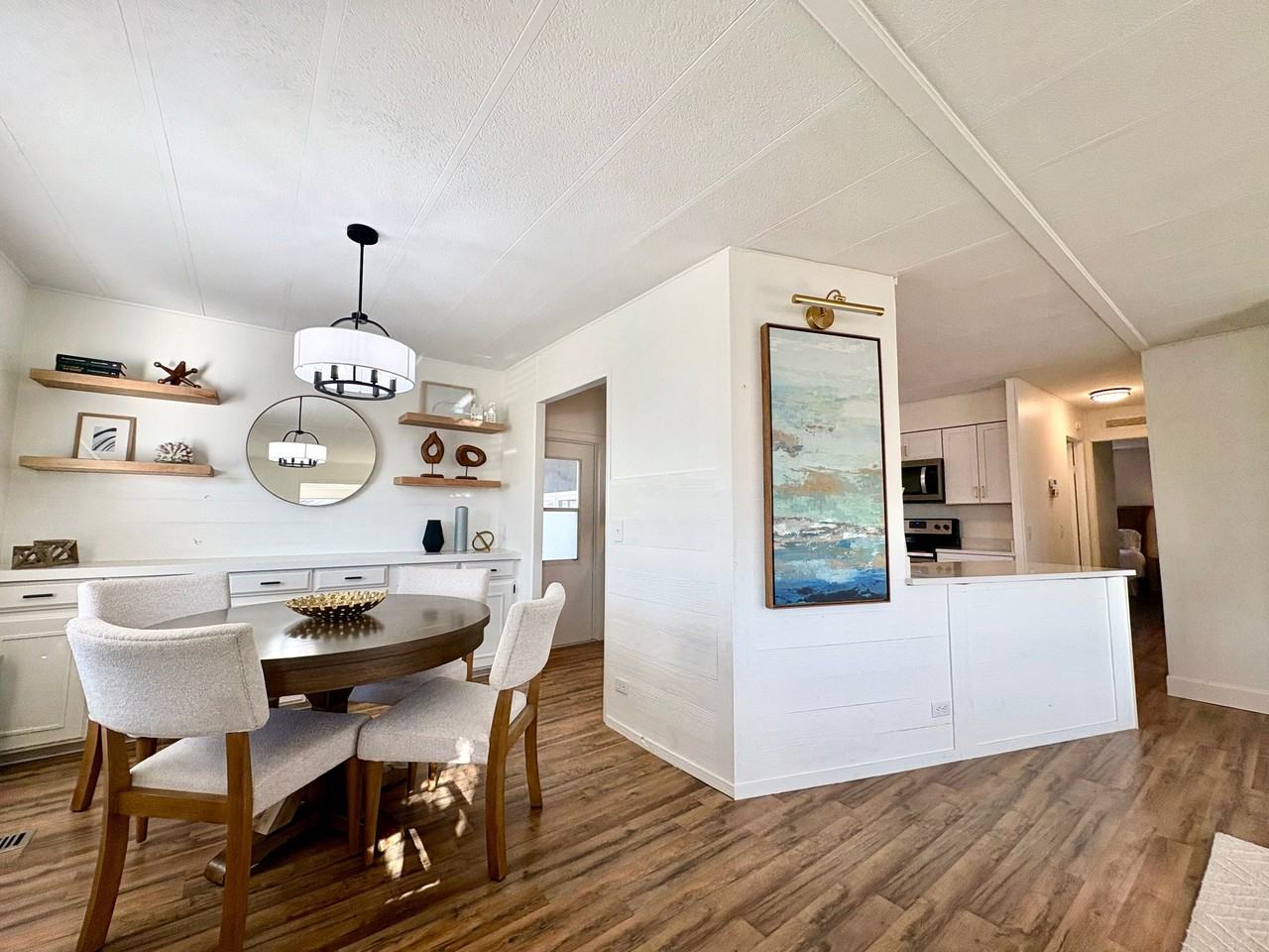 482 Outer Dr #1 - Photo 4 of 18