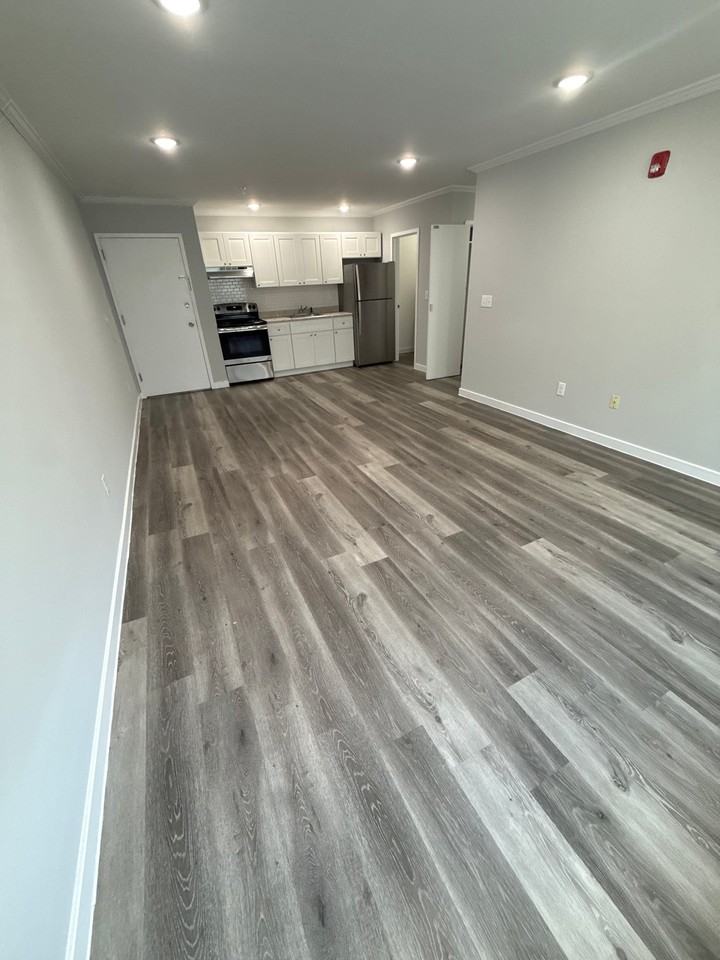 47 12th Ave #306 - Photo 4 of 12