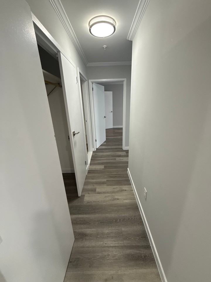 47 12th Ave #306 - Photo 5 of 12