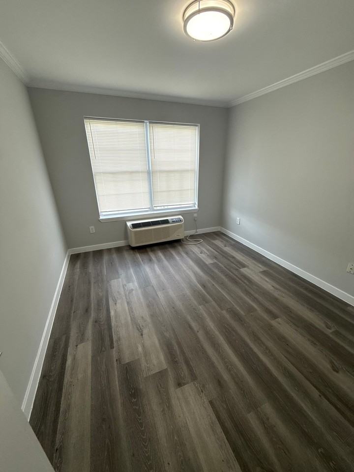 47 12th Ave #306 - Photo 6 of 12