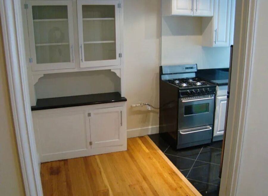 625 Leavenworth Street - Photo 5 of 11