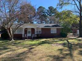 featured image of 1205 Bostian Dr