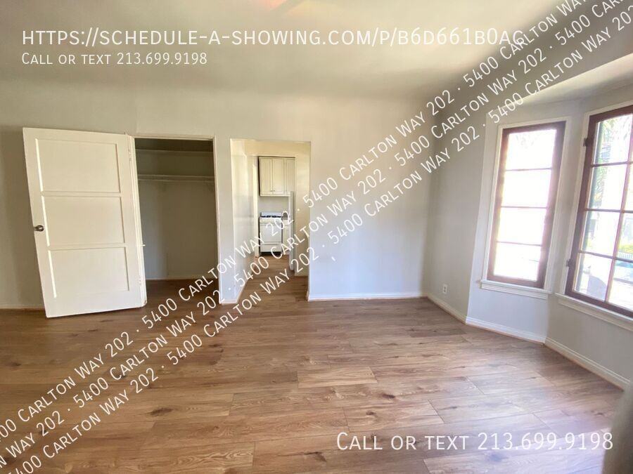 Hollywood Carlton Apartment, LLC - Photo 3 of 17
