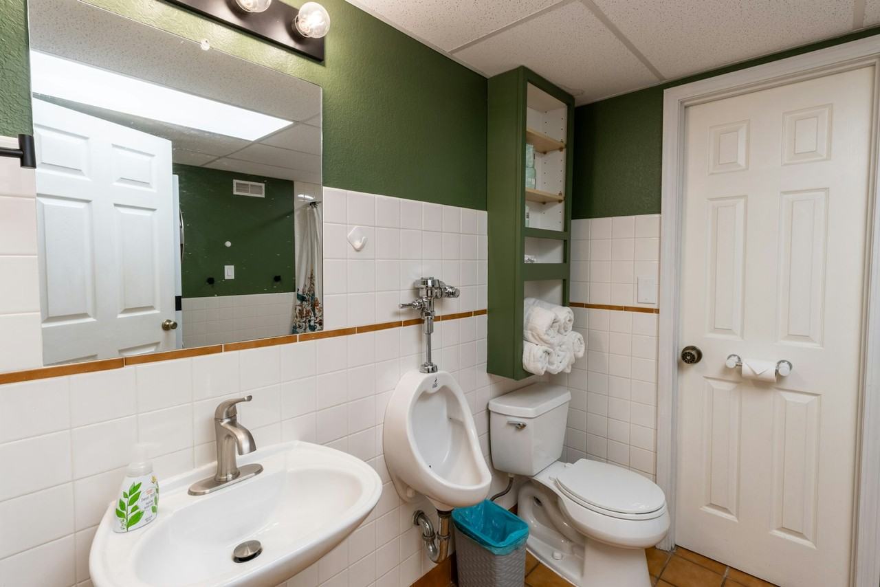 68 Klamm Park, Unit 3 bed Lower - Photo 3 of 18