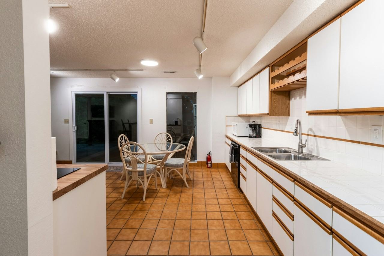 68 Klamm Park, Unit 3 bed Lower - Photo 4 of 18