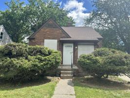 featured image of 5290 University Pl