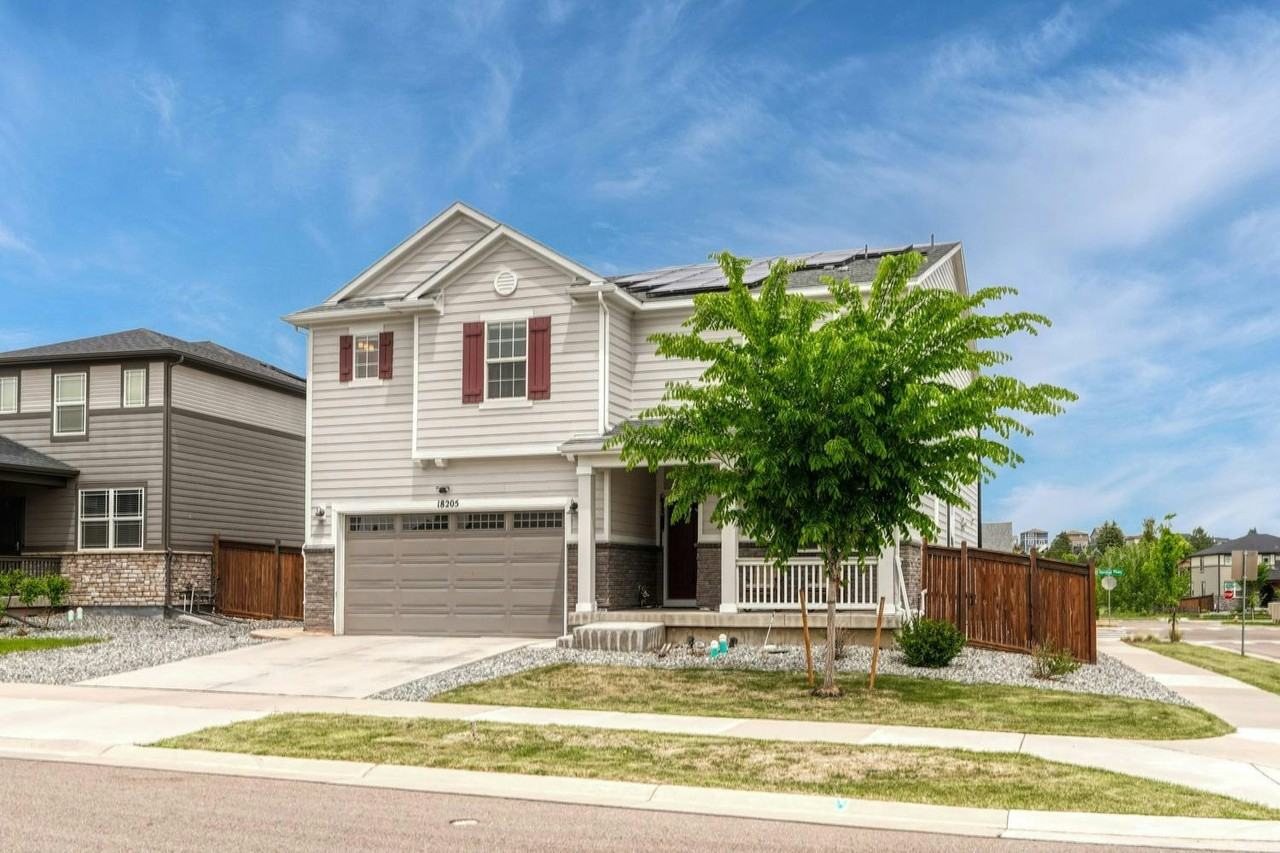 18205 Marsh Wren Avenue - Photo 3 of 48
