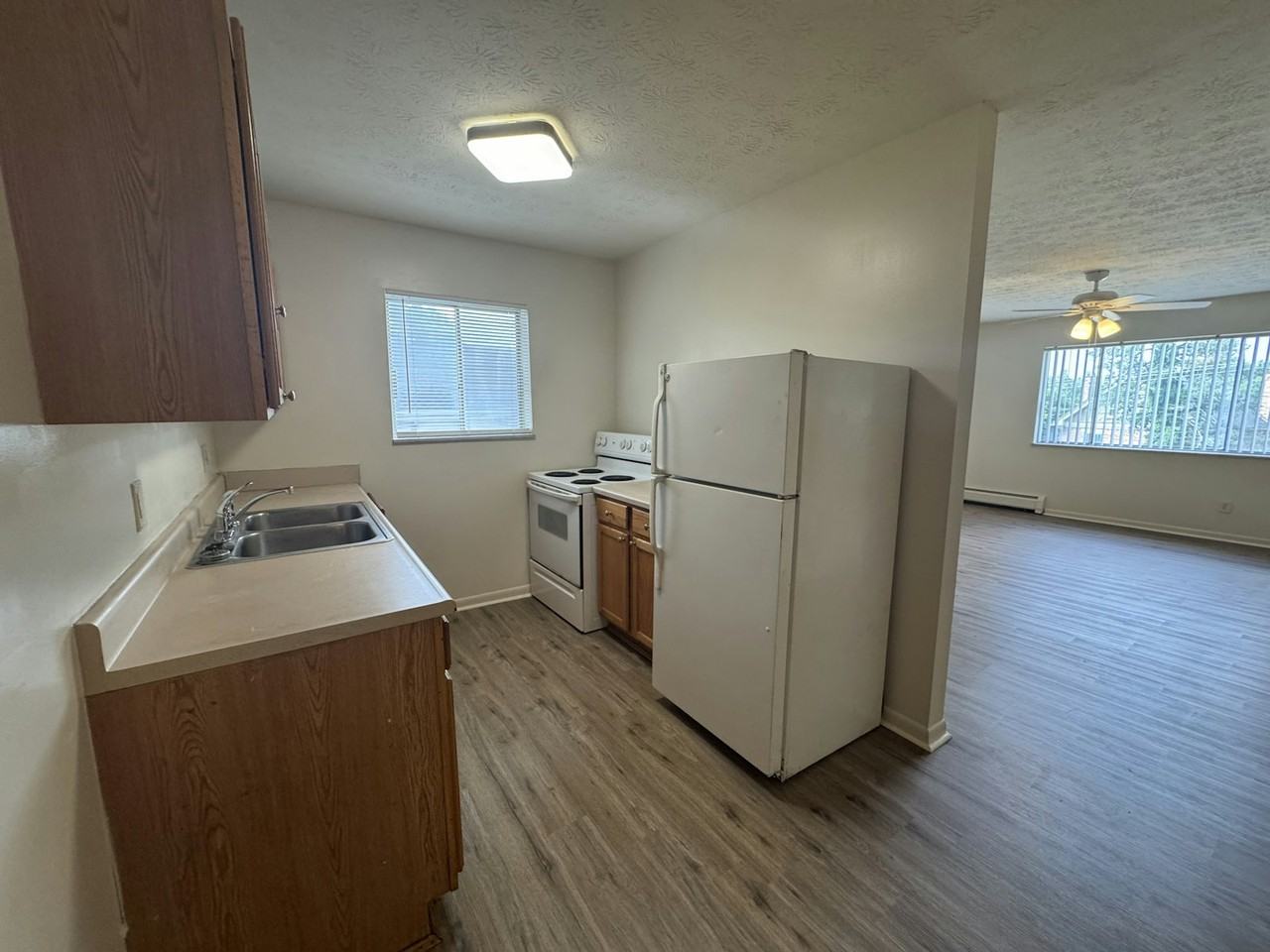 4438 Hamilton Avenue, Unit 5 - Photo 6 of 9