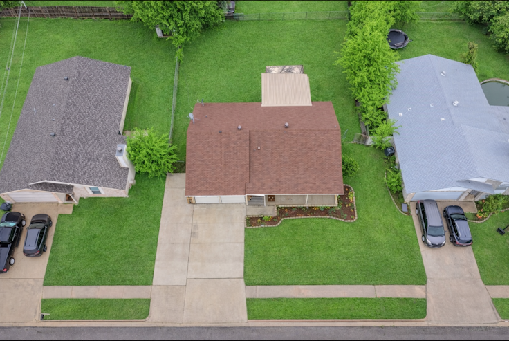 2007 Ruiz Drive - Photo 2 of 17