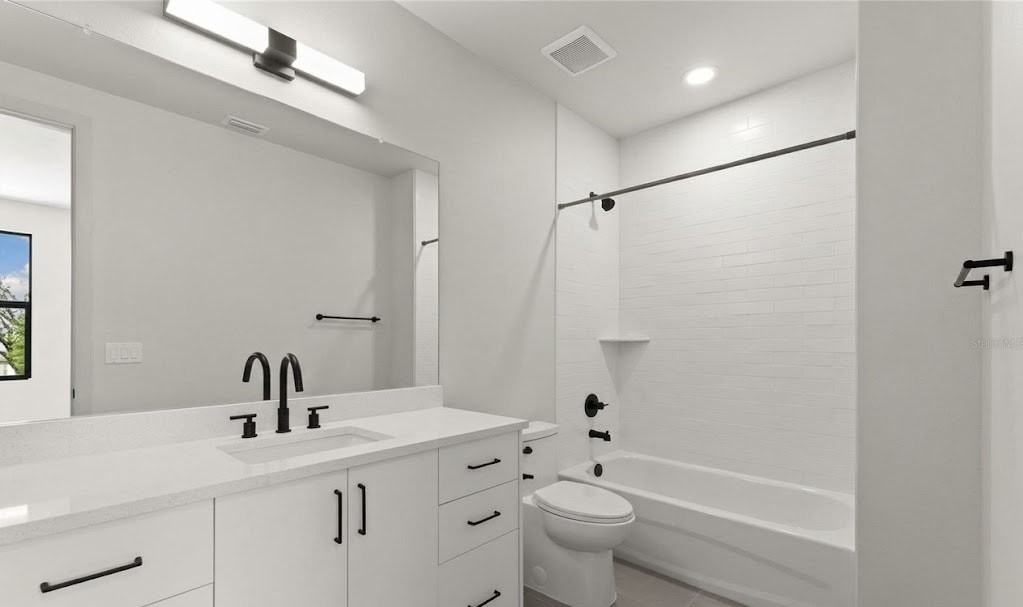 2207 16th Street North - Photo 6 of 14