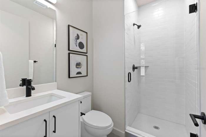 2207 16th Street North - Photo 7 of 14