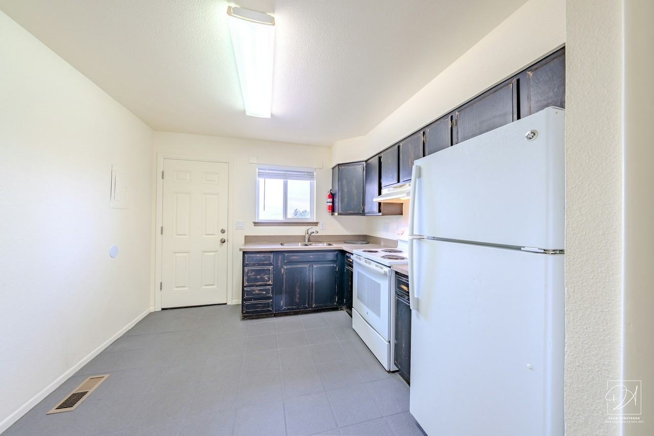 Dakota Avenue, Unit 2084 - Photo 6 of 20