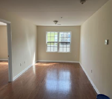 9 8th Avenue - Photo 3 of 10