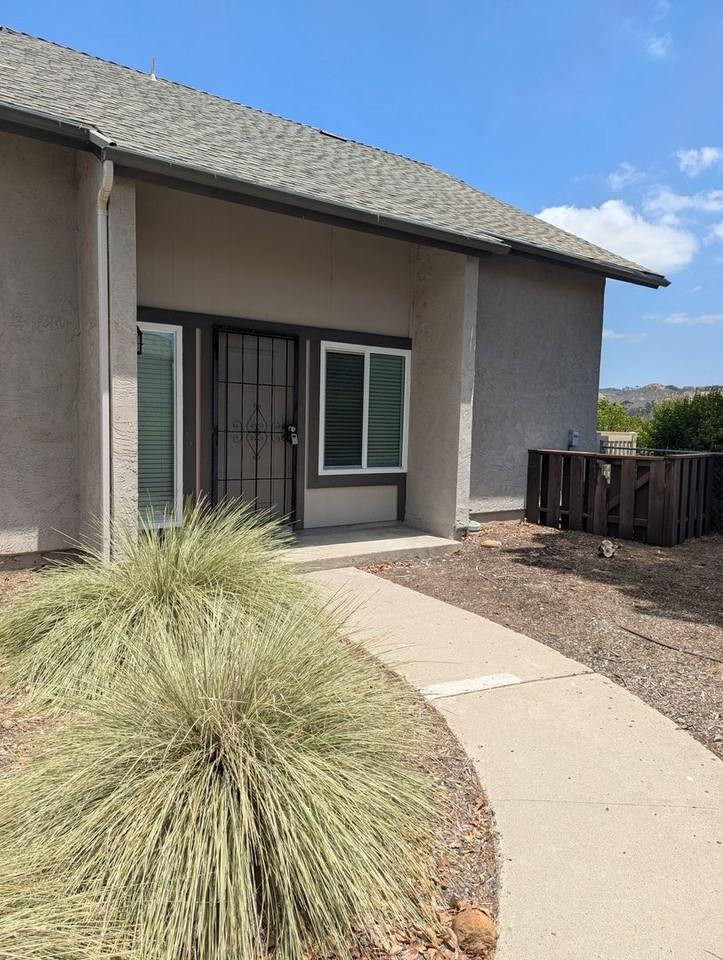12103 Wilsey Way - Photo 2 of 26
