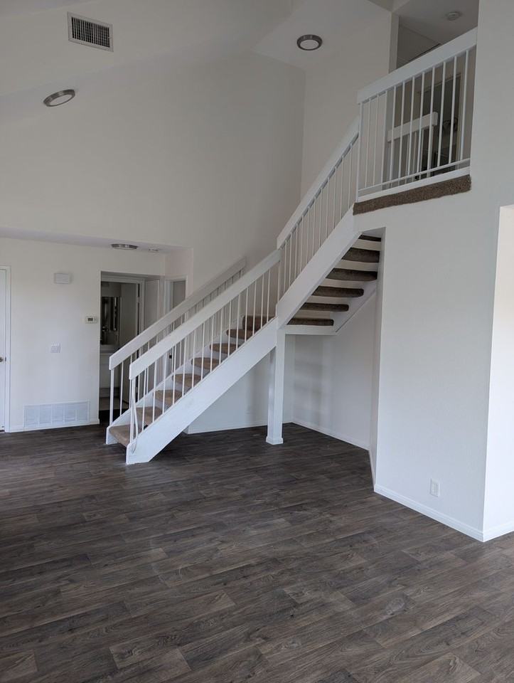 12103 Wilsey Way - Photo 3 of 26