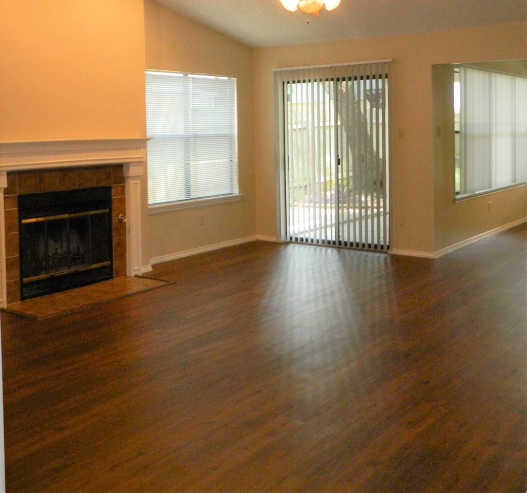 13108 Lubbock Ln - Photo 2 of 13