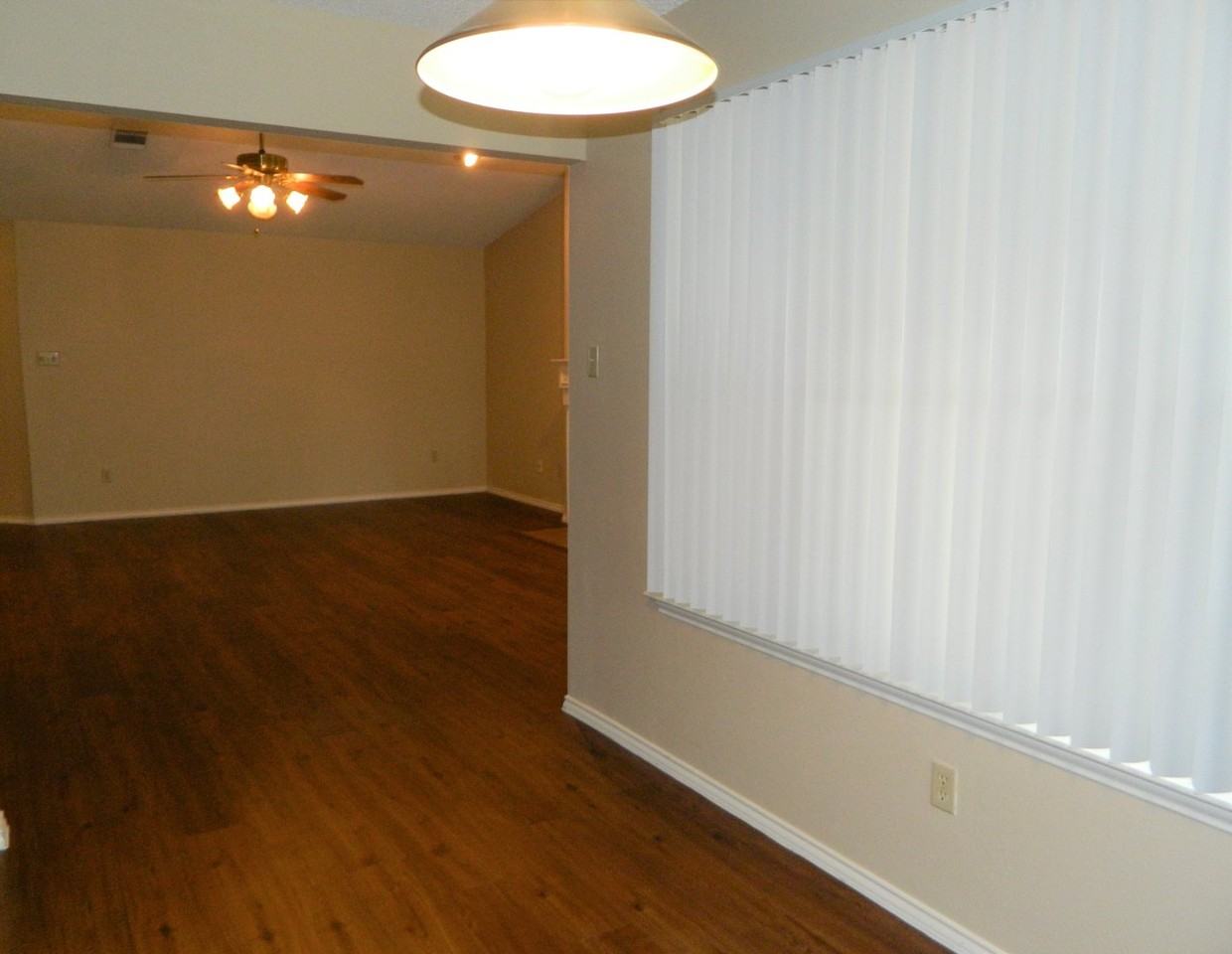 13108 Lubbock Ln - Photo 3 of 13