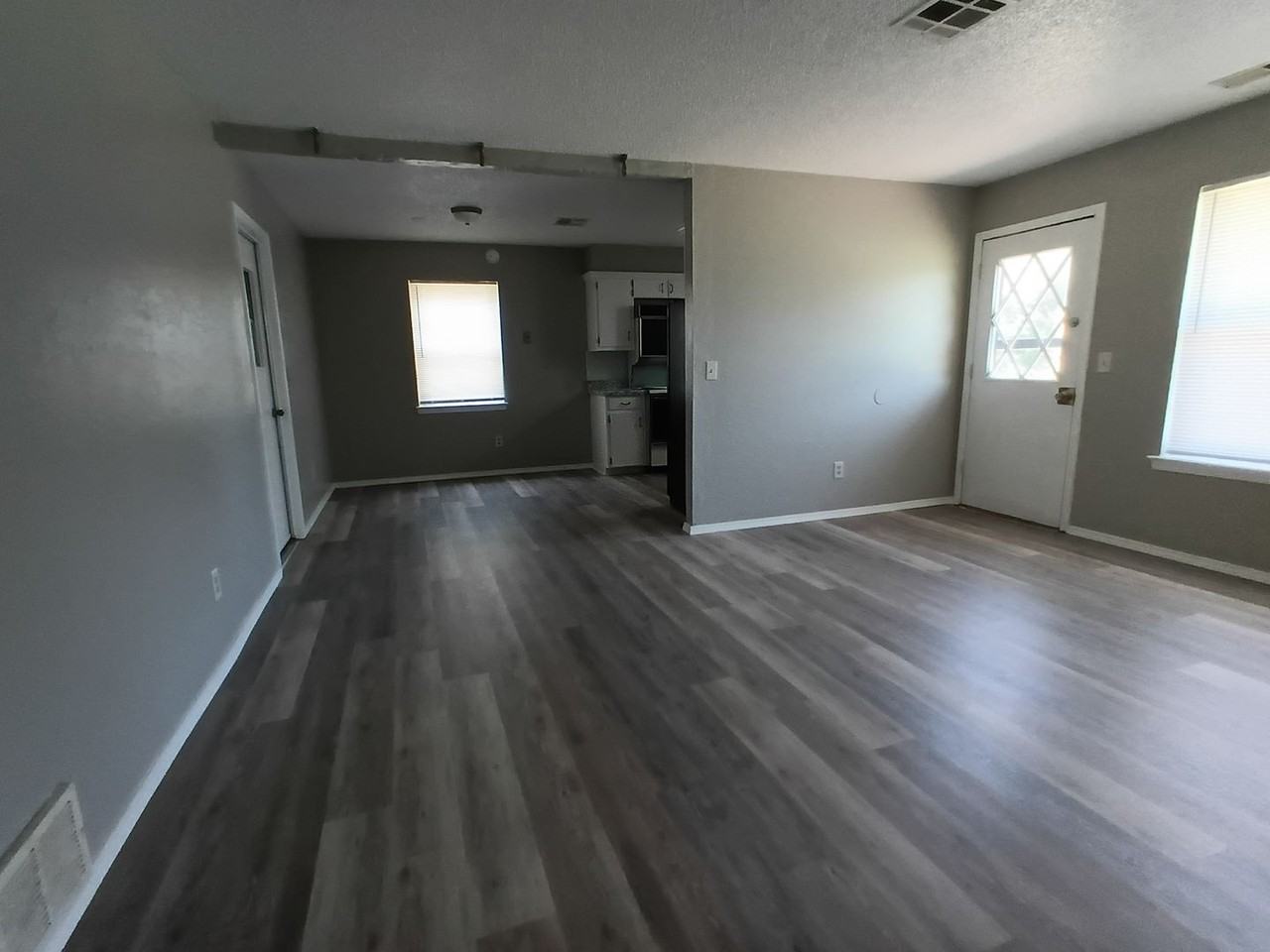 107 W Campbell Dr - Photo 5 of 25