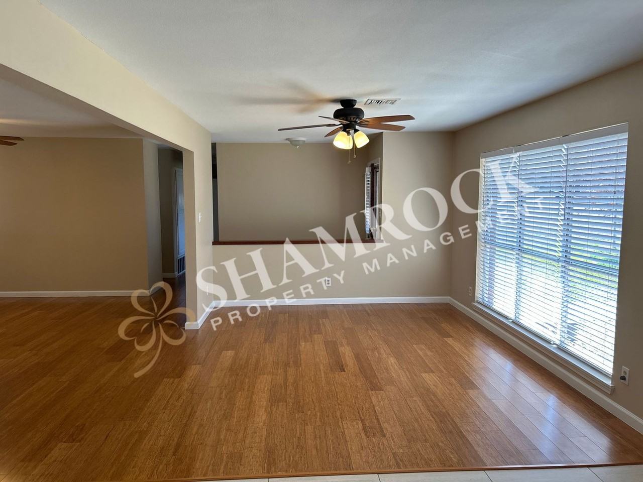 7733 Fairway Rd - Photo 2 of 12