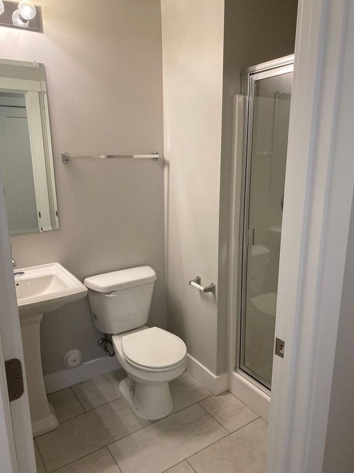 972 W 420 S - Photo 6 of 25