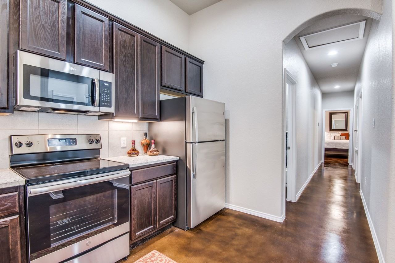 Come live in Knox Ridge! - Photo 4 of 22