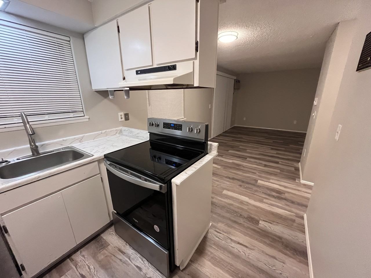 2630-2664 Southeast 136th Avenue - Photo 2 of 10