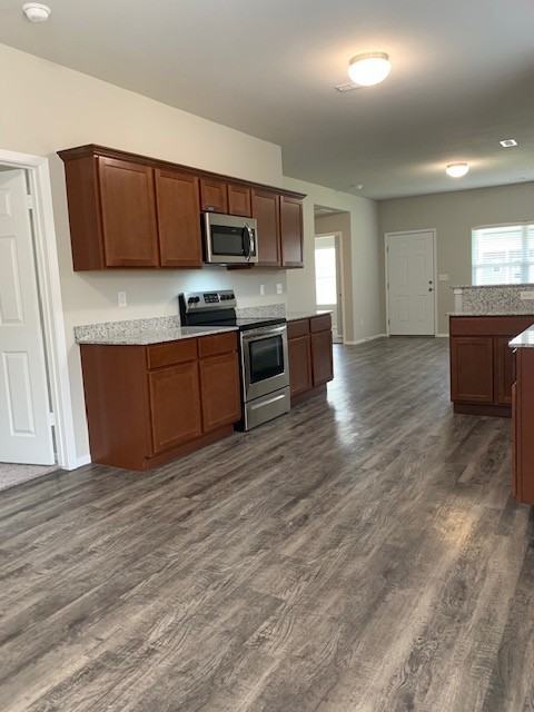 5002 W Claxton Cir - Photo 7 of 15