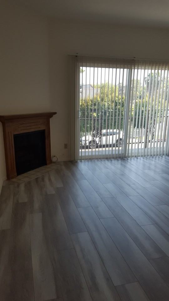 5038 Laurel Canyon - Photo 2 of 19