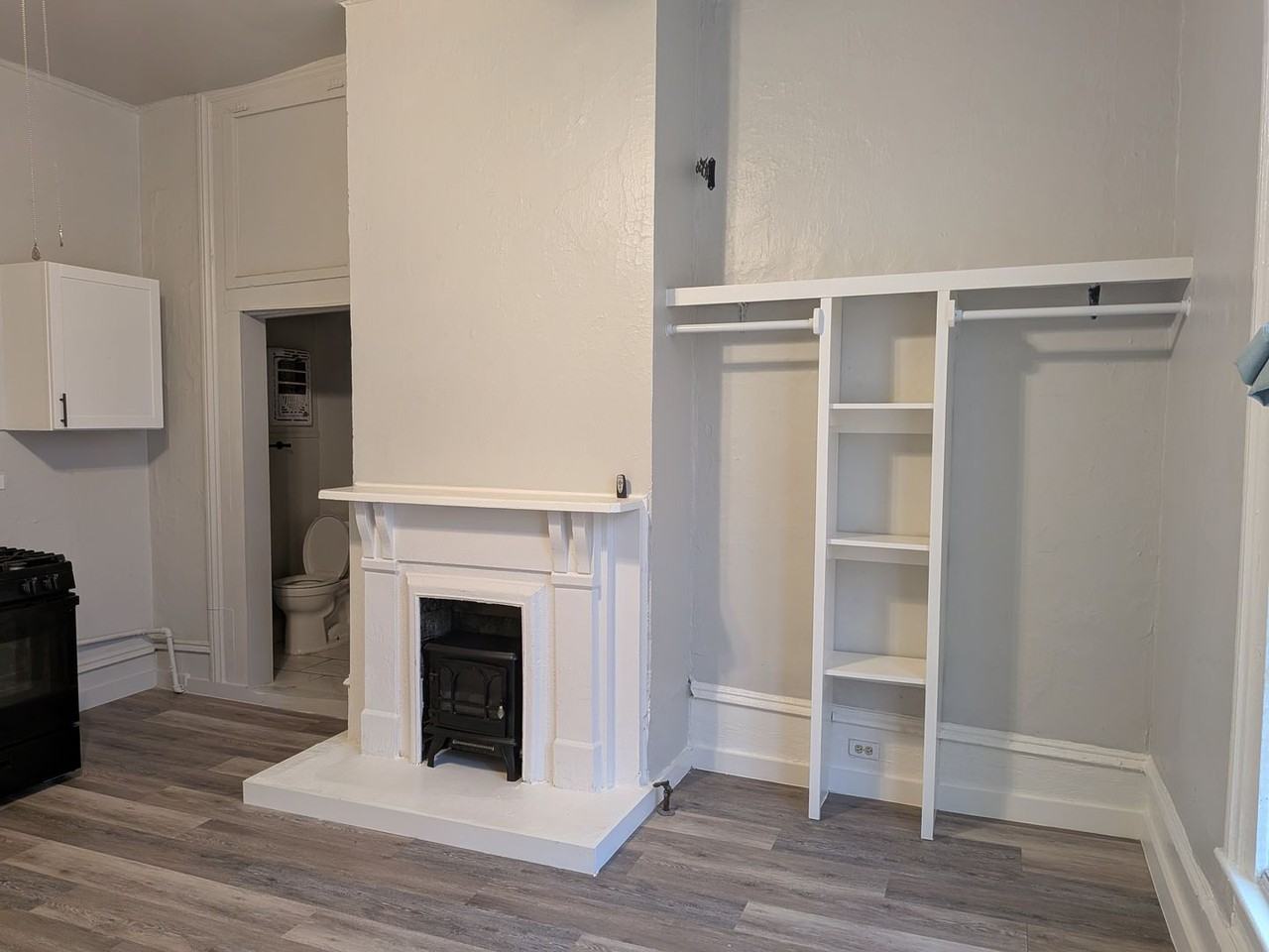 822 E Carson St #7 - Photo 3 of 13