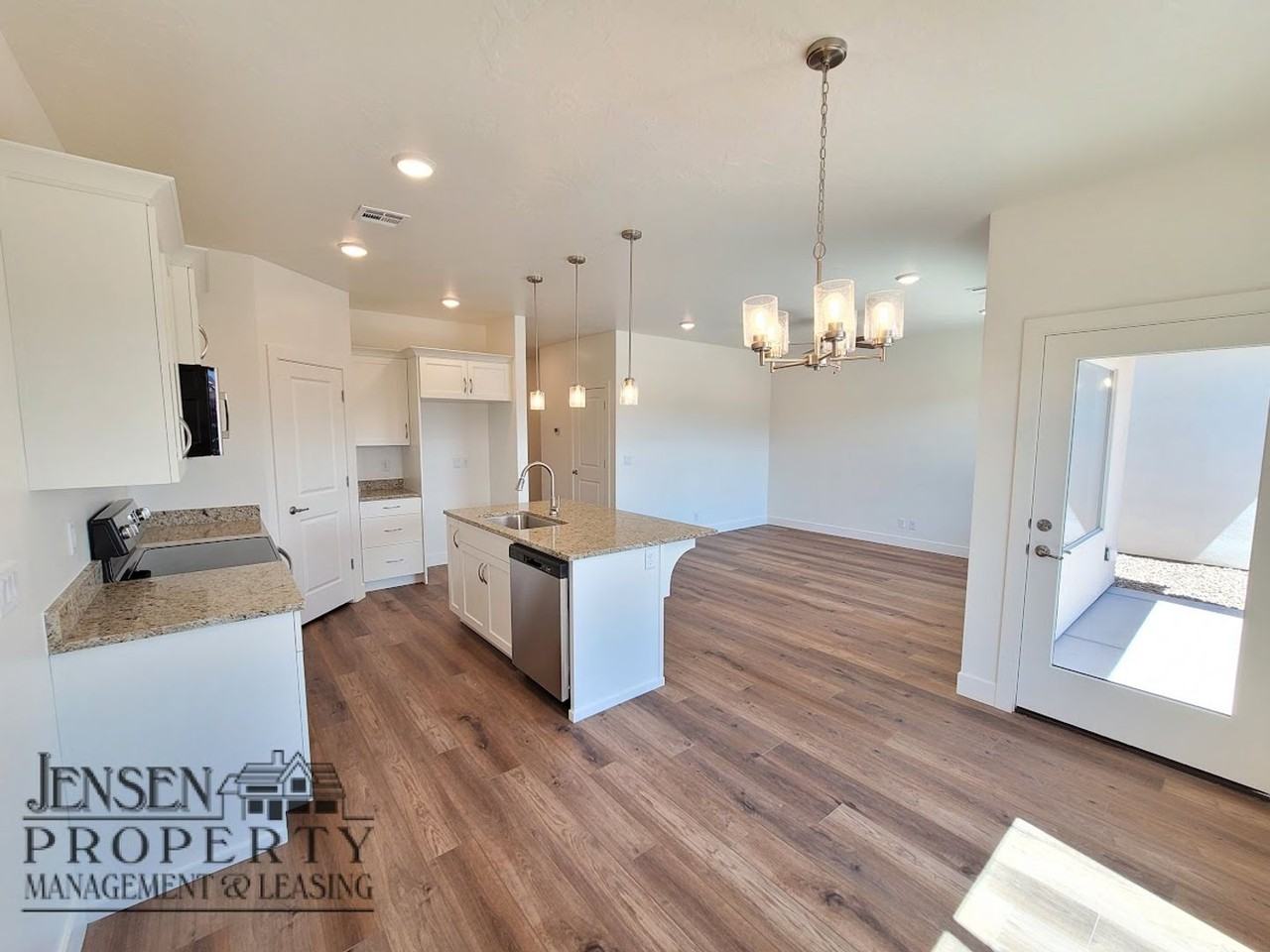 515 S Stewart Creek Cv - Photo 7 of 33