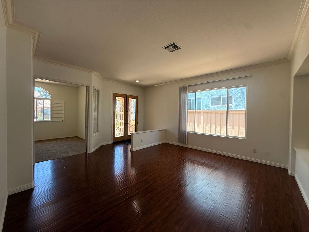 5254 Southhampton Cv - Photo 2 of 23