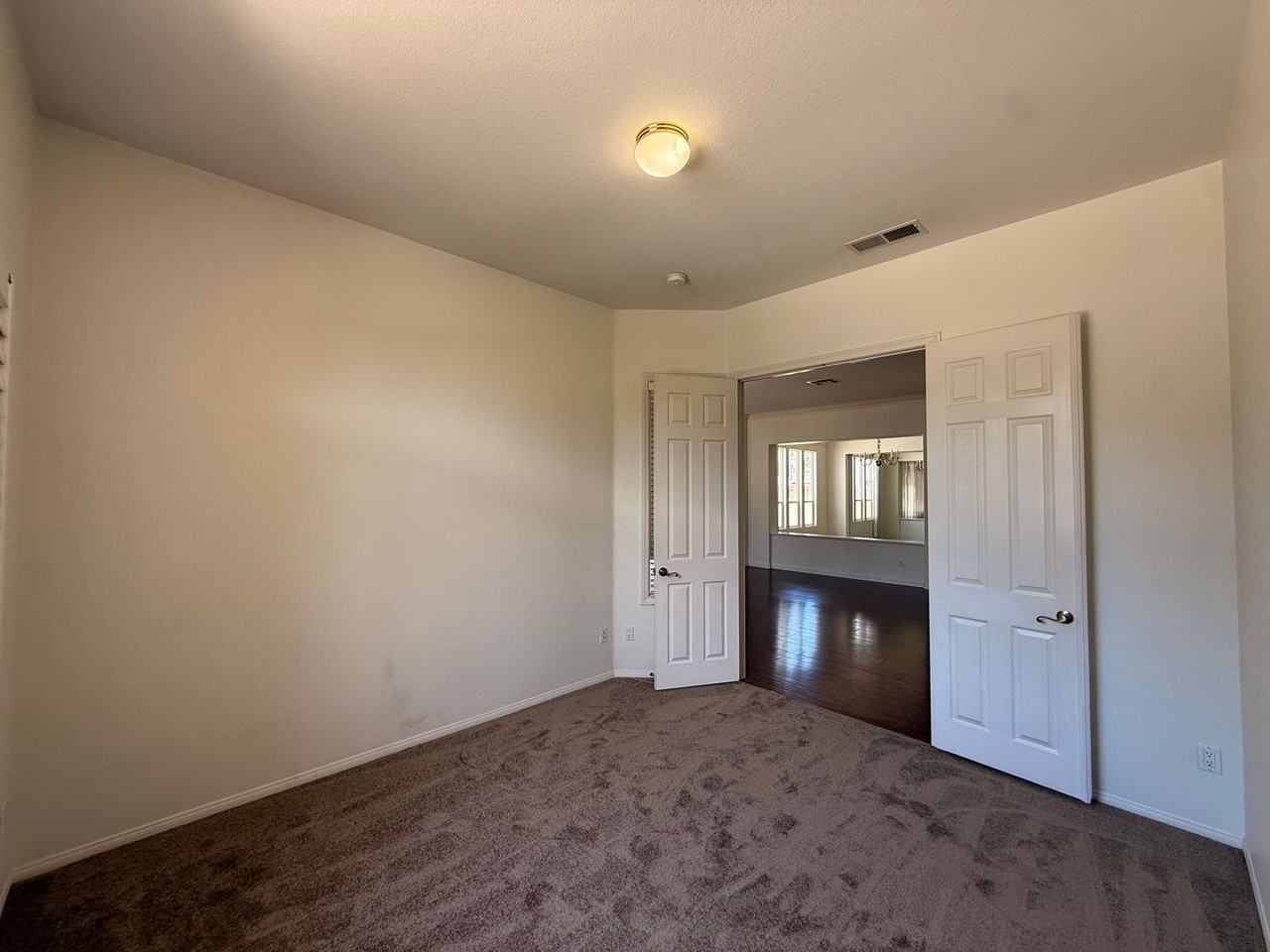 5254 Southhampton Cv - Photo 4 of 23