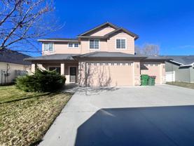 5193 N Toscana Ave - Photo 1 of 1