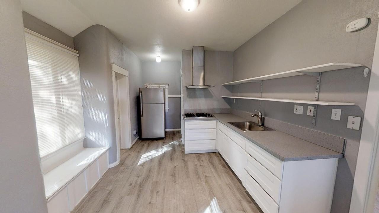 3455 Fairmount Blvd - Photo 6 of 12
