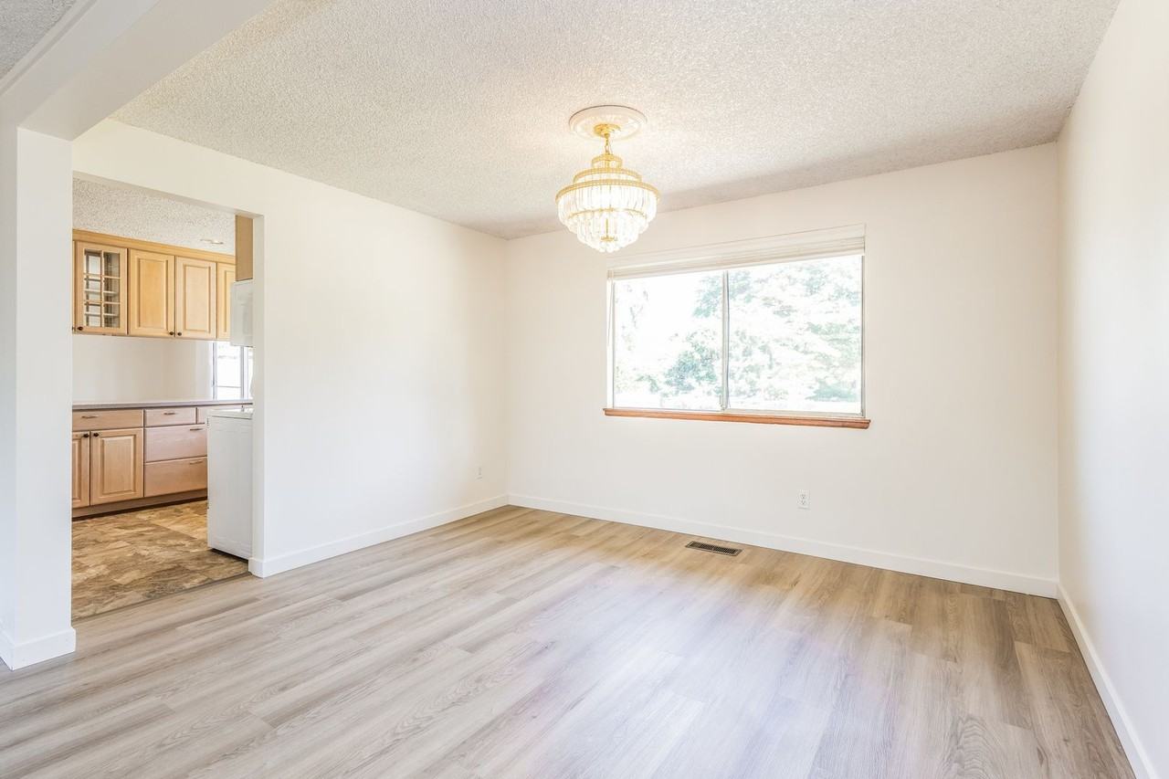 10716 Se 224th Pl - Photo 7 of 16