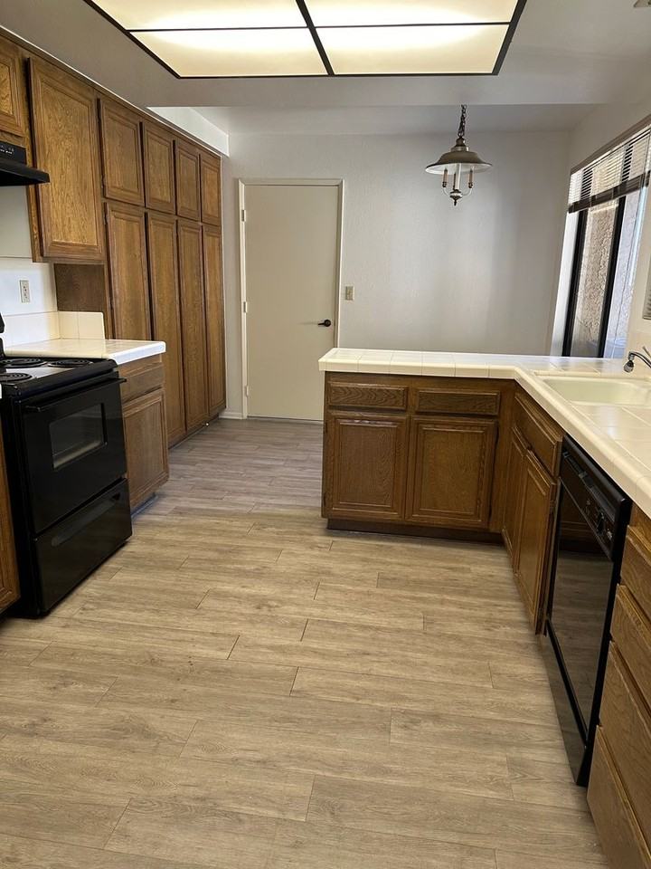 31324 Village 31 - Photo 3 of 10