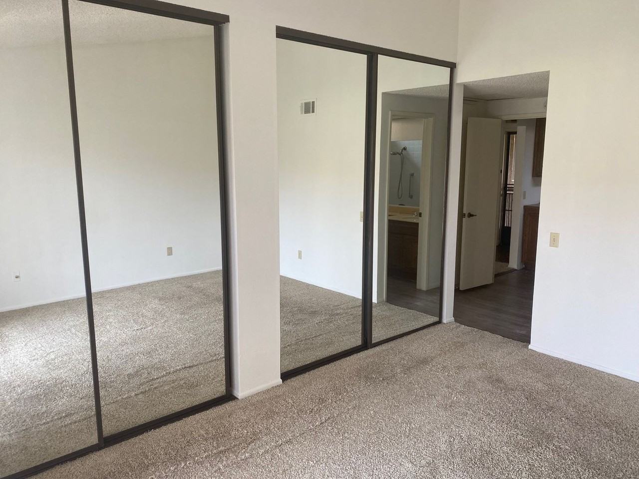 31324 Village 31 - Photo 4 of 10