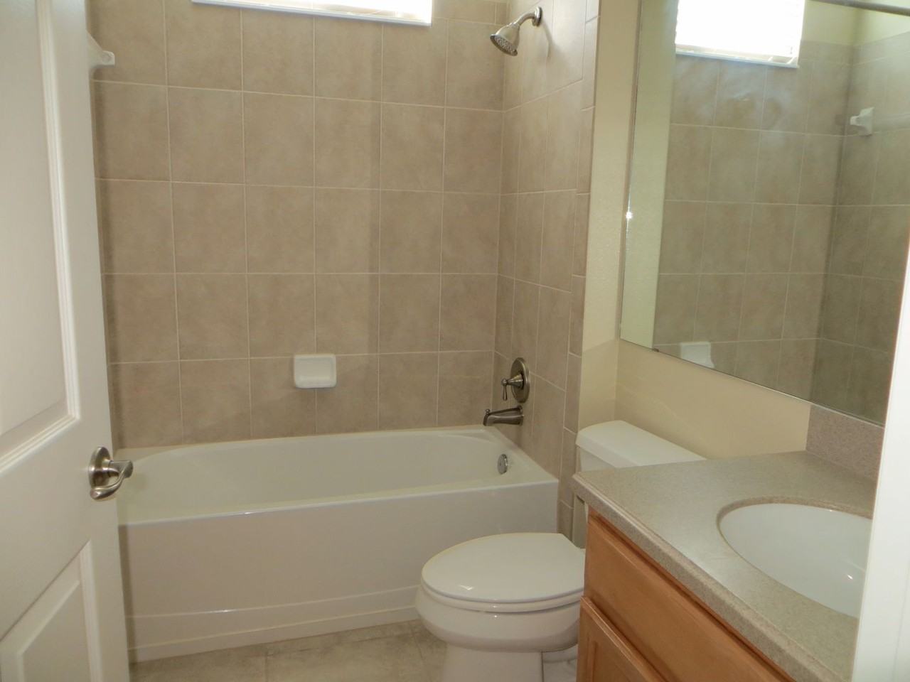 5303 Cape Hatteras Dr - Photo 5 of 10