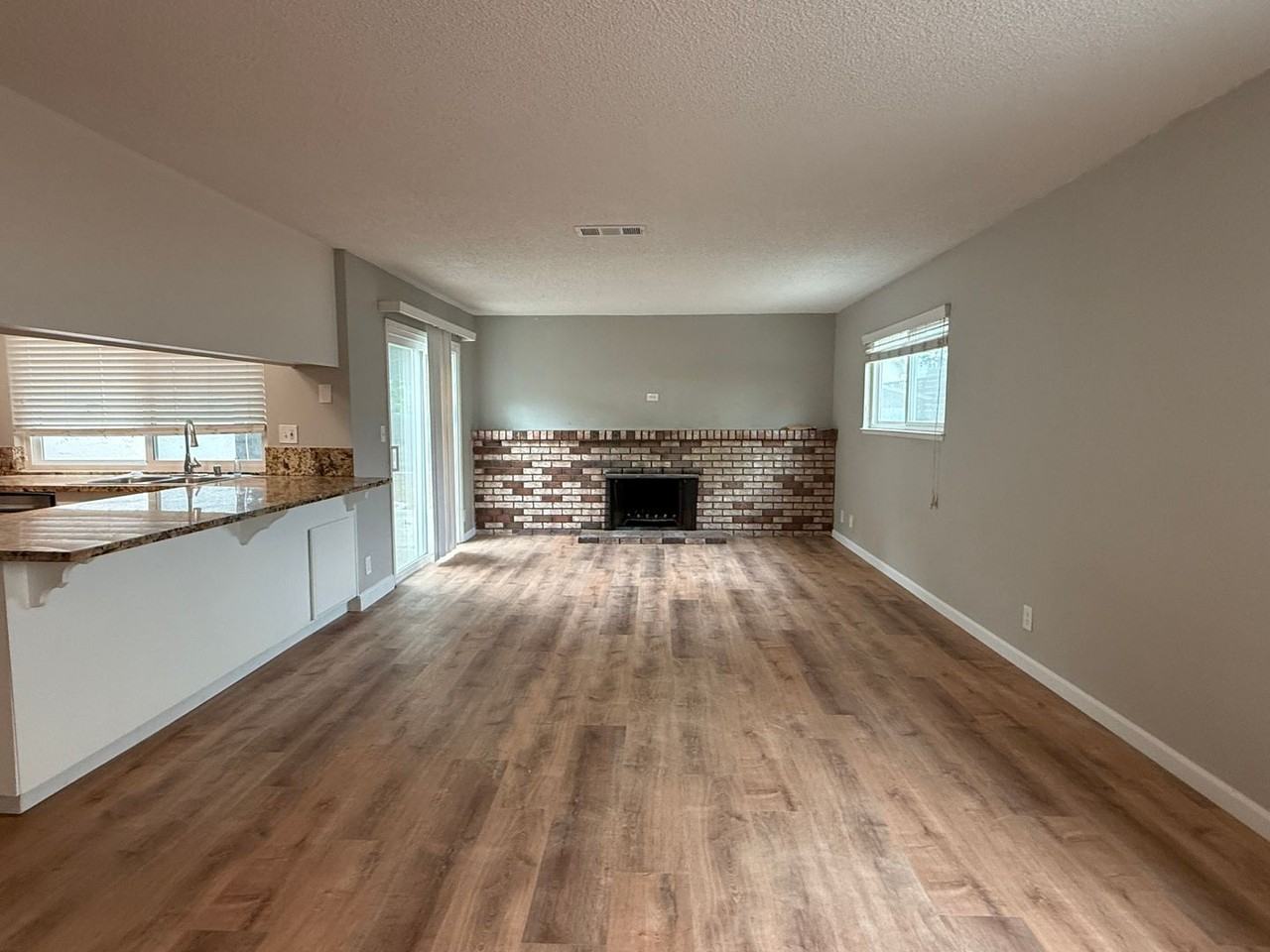 905 Cape Buffalo Dr - Photo 2 of 13
