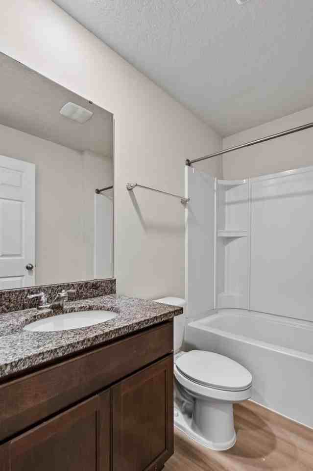 129 Wellwood Lane Unit B - Photo 6 of 48